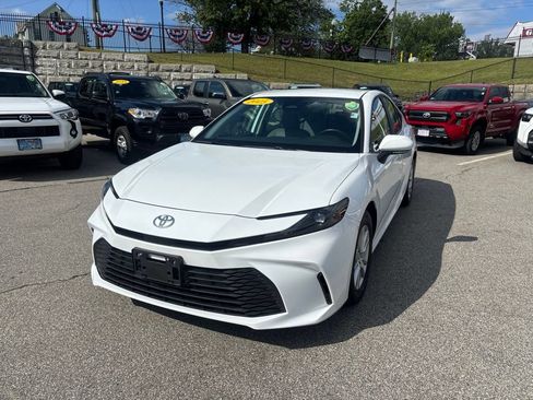 Used 2025 Toyota Camry LE w/ Convenience Package AWD/4WD image 3