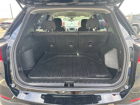 Used 2020 Chevrolet Equinox LS w/ LPO, Floor Liner Package image 19