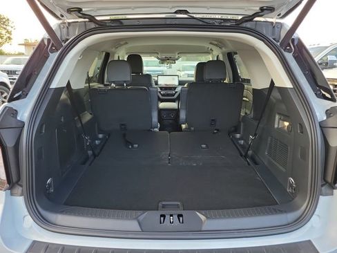 New 2026 Ford Explorer Active w/ Active Comfort Package image 19