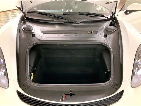 Certified 2020 Porsche 718 Cayman GT4 RWD image 21