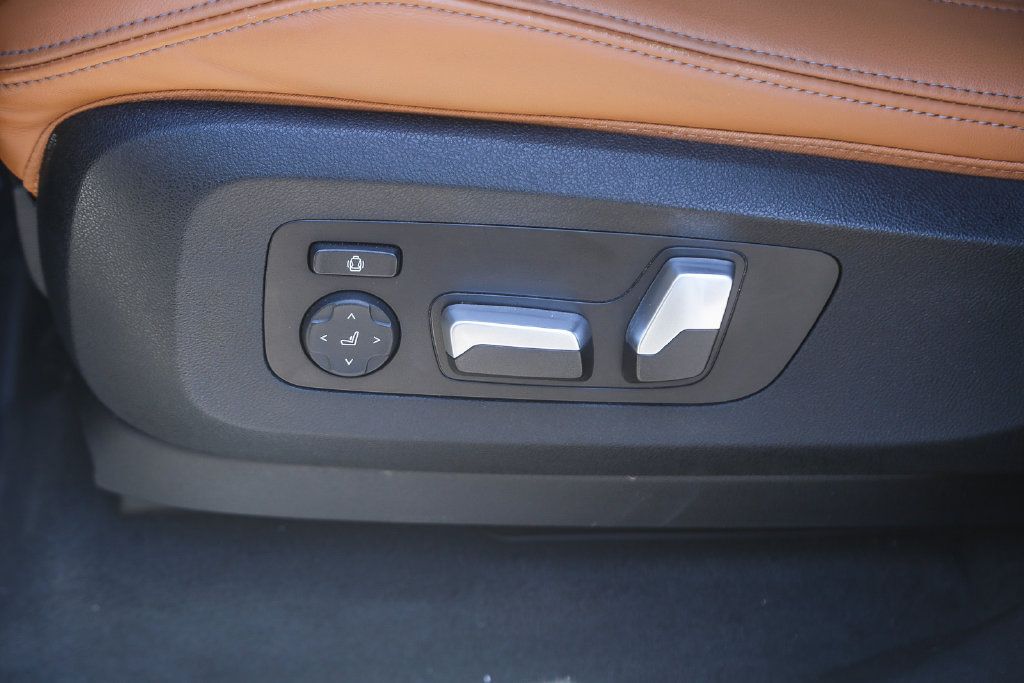 Used 2023 BMW X5 sDrive40i w/ Parking Assistance Package RWD image 18