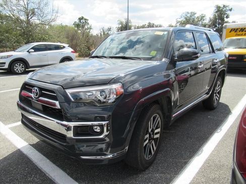 Used 2024 Toyota 4Runner Limited image 2
