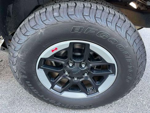Used 2014 Jeep Wrangler Unlimited Rubicon w/ Max Tow Package AWD/4WD image 11