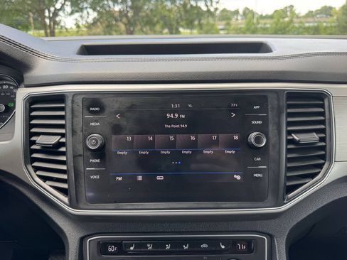 Used 2019 Volkswagen Atlas SE FWD image 22