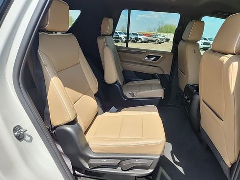 Certified 2022 Chevrolet Tahoe Premier AWD/4WD image 47