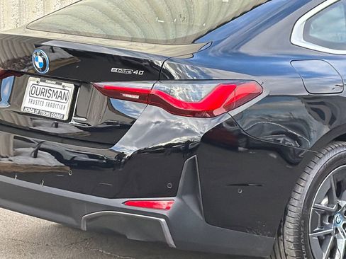 Used 2024 BMW i4 eDrive40 w/ Premium Package image 8