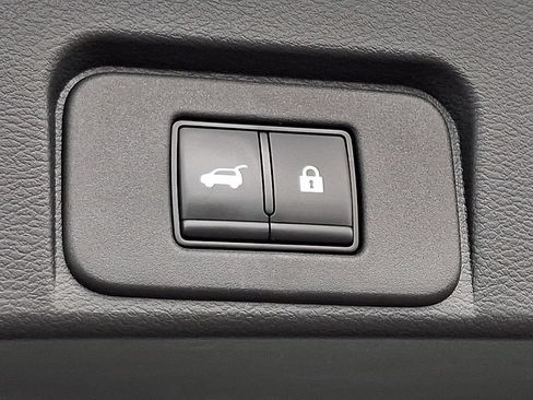 Certified 2023 Nissan Rogue SL AWD/4WD image 30