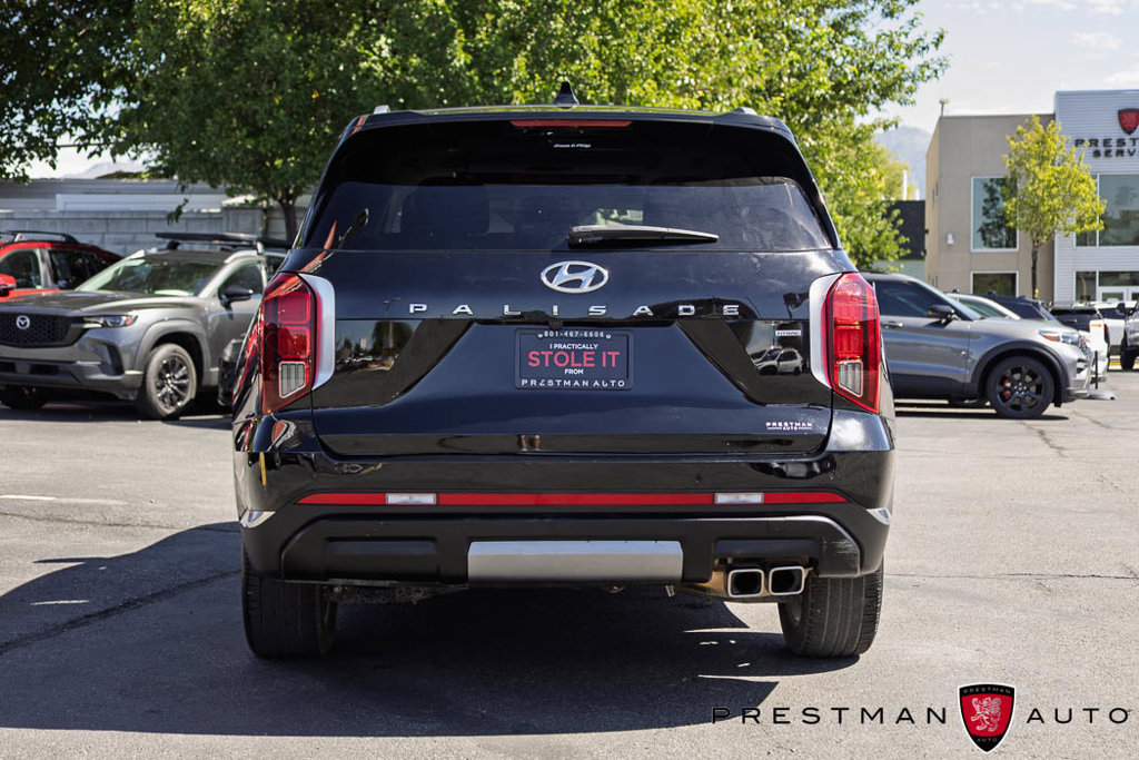 Used 2023 Hyundai Palisade Limited AWD/4WD image 19
