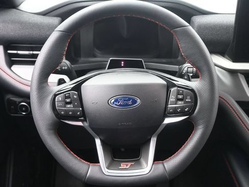 Used 2026 Ford Explorer ST AWD/4WD image 25