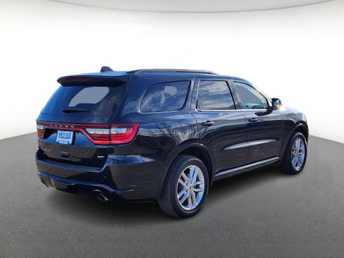 Used 2024 Dodge Durango GT image 3