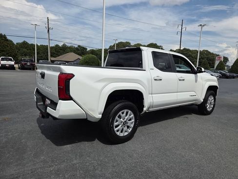 Certified 2024 Toyota Tacoma SR5 RWD image 12