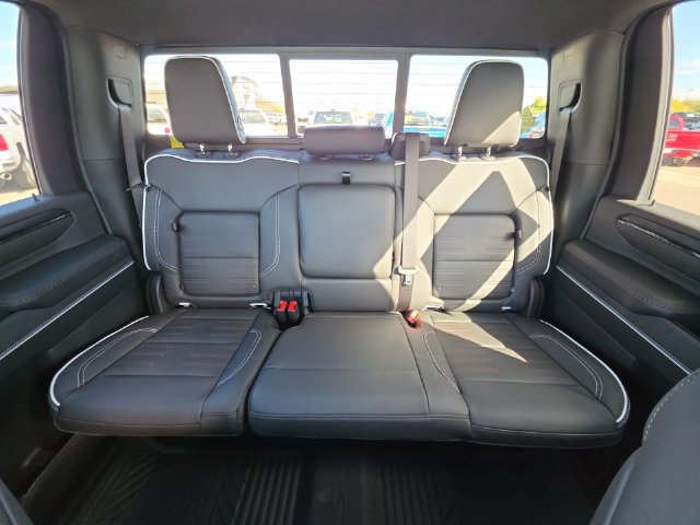 New 2026 GMC Sierra 2500 AT4X w/ AT4X AEV Edition AWD/4WD image 27