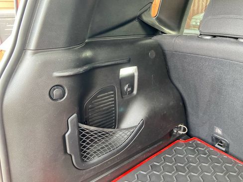 Used 2016 Jeep Renegade Trailhawk AWD/4WD image 26