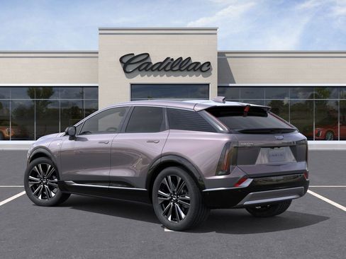 New 2026 Cadillac Optiq Luxury 2 image 3