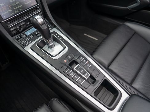 Certified 2014 Porsche 911 Carrera 4S AWD/4WD image 23