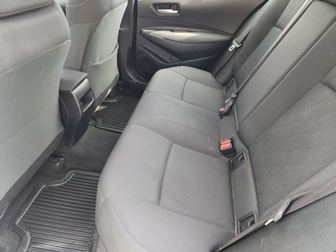 Used 2020 Toyota Corolla LE image 34