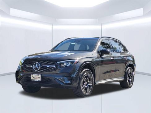 Used 2024 Mercedes-Benz GLC 300 4MATIC image 8