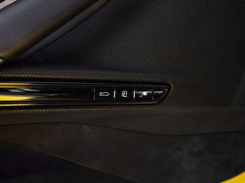 Used 2022 Ferrari SF90 Stradale image 36