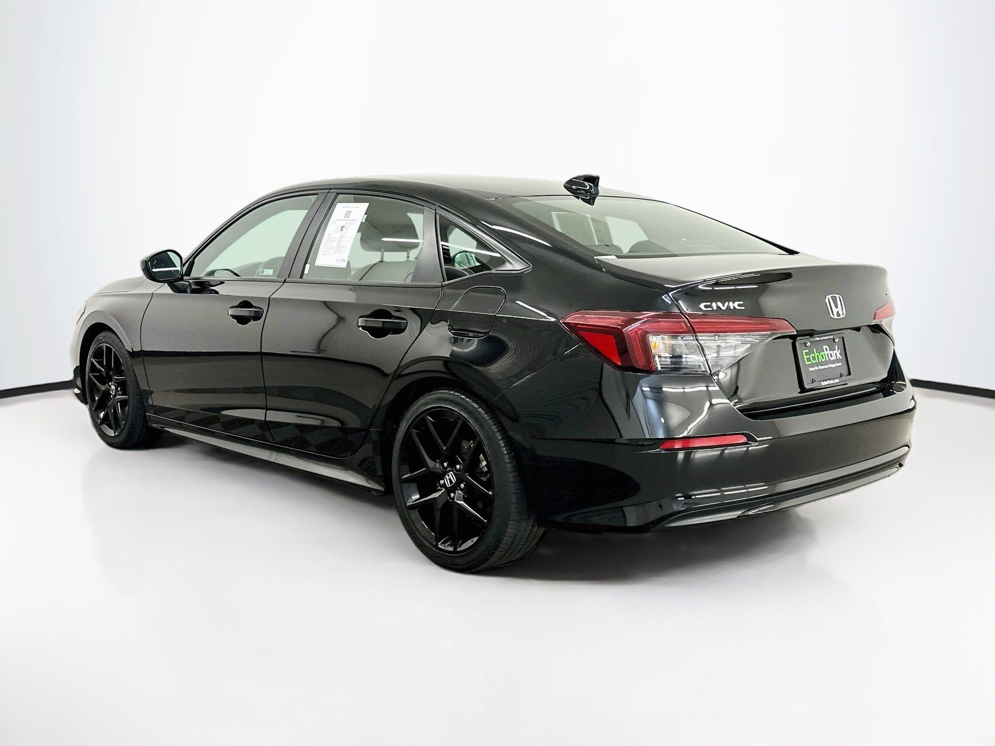 Used 2025 Honda Civic Sport image 5