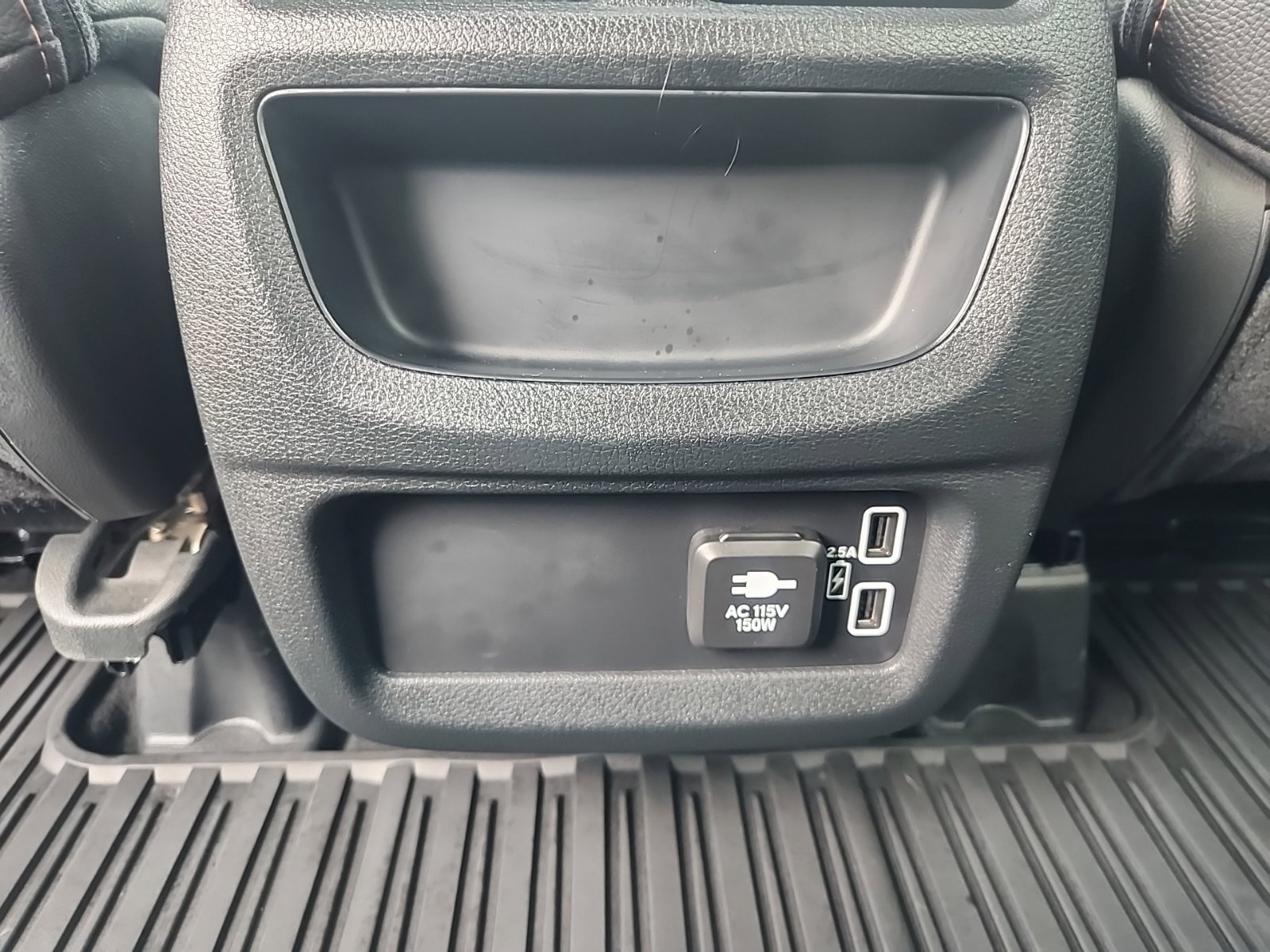 Used 2023 Honda Passport TrailSport image 32
