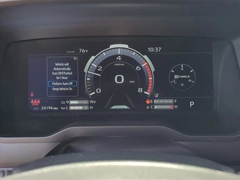 Used 2024 Toyota Tundra Limited AWD/4WD image 10