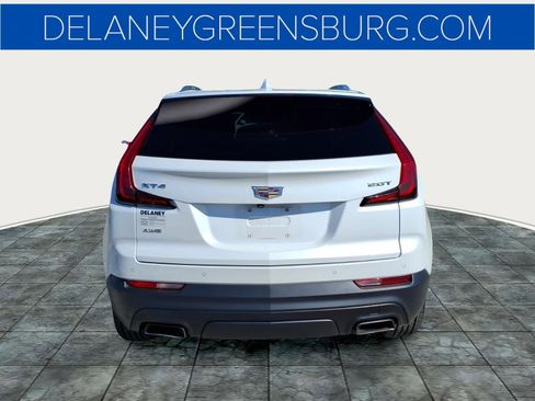 Used 2019 Cadillac XT4 Luxury w/ Cold Weather Package AWD/4WD image 4