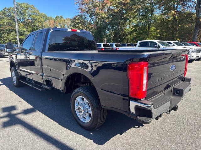 Certified 2025 Ford F250 XLT AWD/4WD image 7