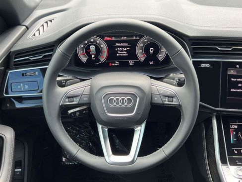 New 2025 Audi Q8 Premium Plus image 17