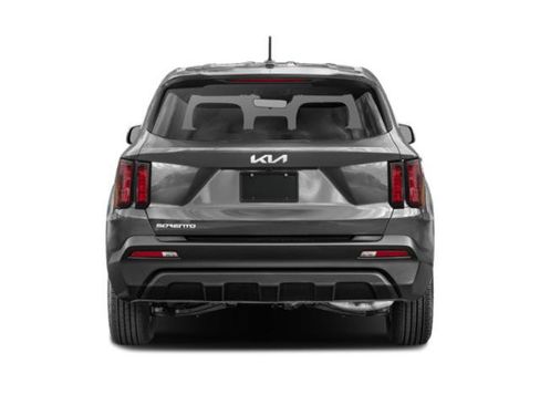 Used 2023 Kia Sorento LX FWD image 9