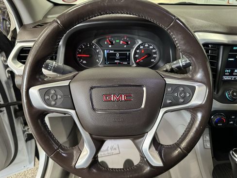 Used 2019 GMC Acadia SLT AWD/4WD image 7