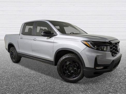 New 2025 Honda Ridgeline TrailSport+ image 7