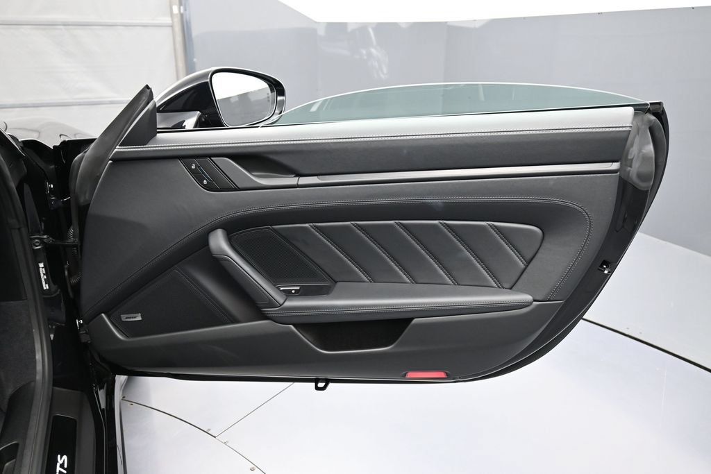 Certified 2026 Porsche 911 Carrera 4 GTS AWD/4WD image 25