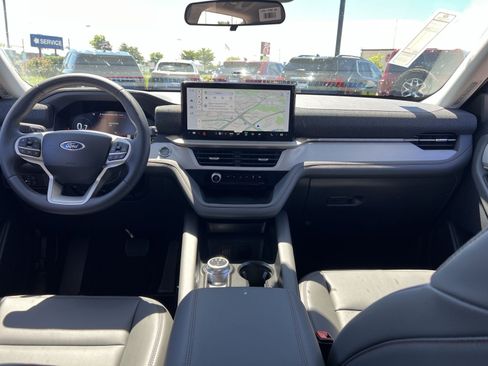 New 2026 Ford Explorer Active w/ Active Comfort Package AWD/4WD image 23