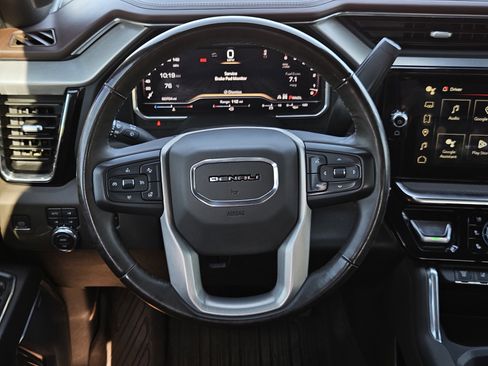 Used 2024 GMC Sierra 3500 Denali w/ Denali Reserve Package image 37