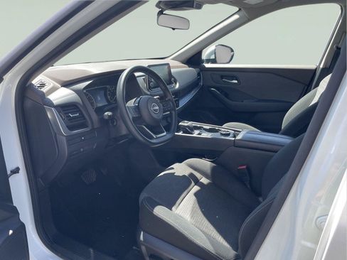 Used 2023 Nissan Rogue SV AWD/4WD image 10
