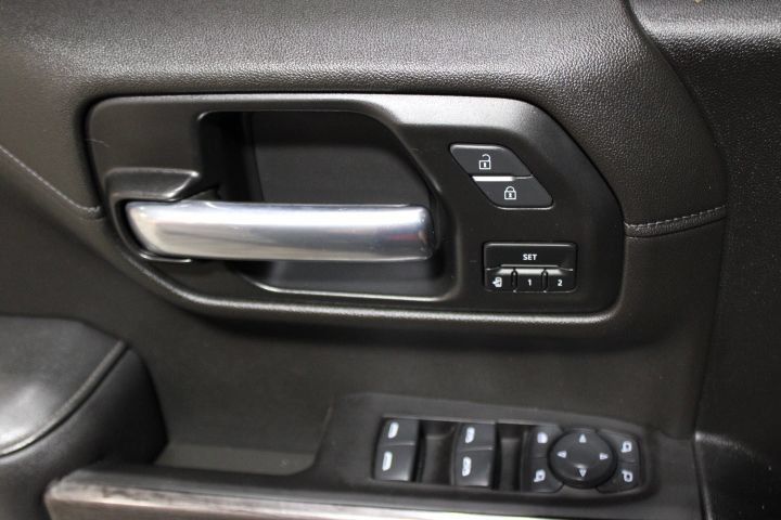 Used 2021 Chevrolet Silverado 1500 LTZ AWD/4WD image 18