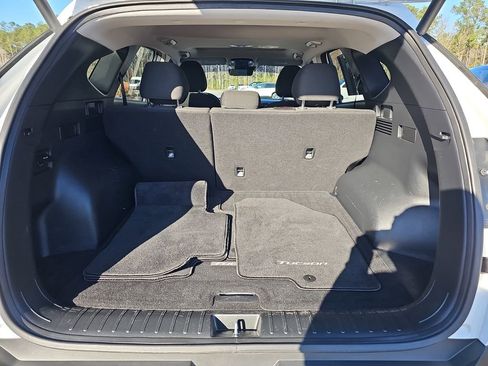 Used 2022 Hyundai Tucson SEL w/ Convenience Package image 14