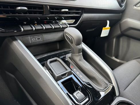 New 2026 Chevrolet Colorado W/T RWD image 25
