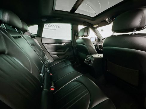Used 2023 Maserati Levante Modena image 28