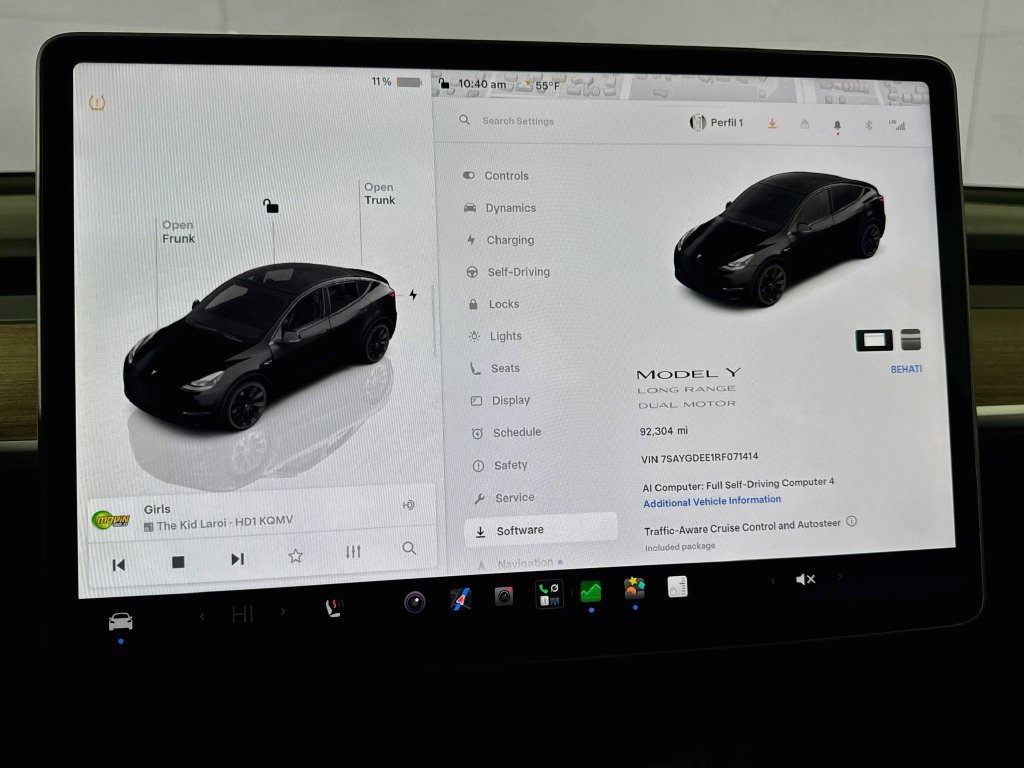 Used 2024 Tesla Model Y Long Range AWD/4WD image 48