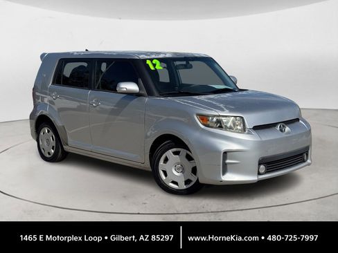 Used 2012 Scion xB image 1