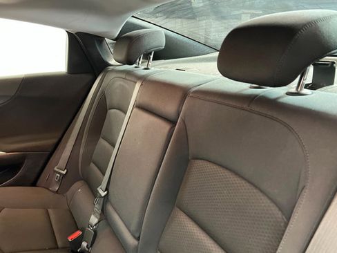 Used 2024 Chevrolet Malibu LT FWD image 20
