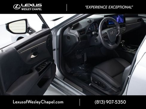 Used 2023 Lexus ES 350 w/ Premium Package FWD image 21