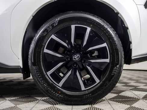 Used 2026 Toyota bZ AWD/4WD image 42