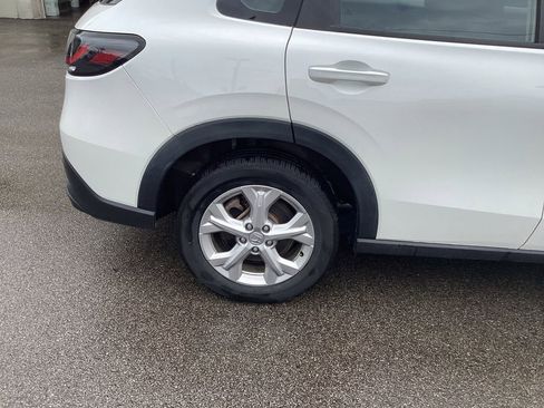 Used 2023 Honda HR-V LX image 25