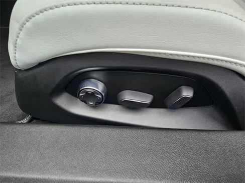 Used 2024 Chevrolet Corvette Z06 w/ Chrome Exterior Badge Package image 16