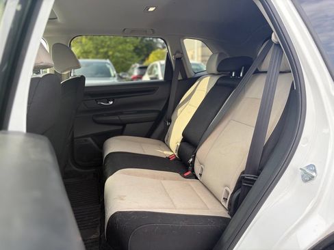 Used 2024 Honda CR-V EX image 10