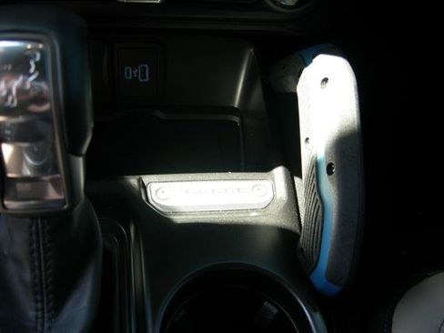 Used 2023 Ford Bronco Wildtrak AWD/4WD image 18