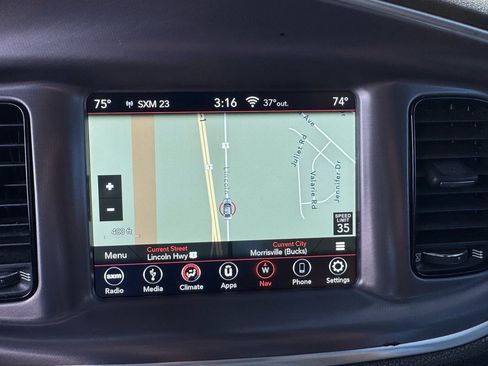 Used 2019 Dodge Charger R/T w/ Blacktop Package image 22