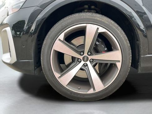 Used 2024 Audi SQ8 Premium Plus w/ Executive Package AWD/4WD image 25